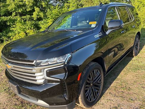 Used 2021 Chevrolet Tahoe High Country AWD/4WD image 11