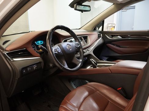 Used 2018 Buick Enclave Avenir w/ Avenir Technology Package image 7