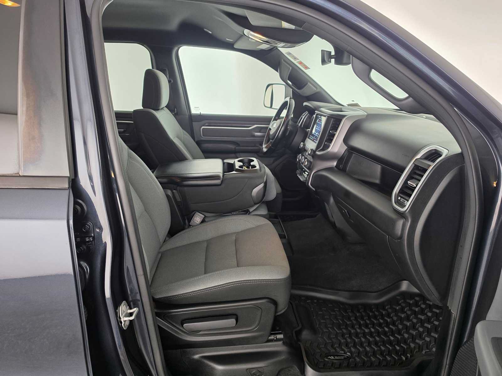 Used 2021 RAM 1500 Big Horn AWD/4WD image 10