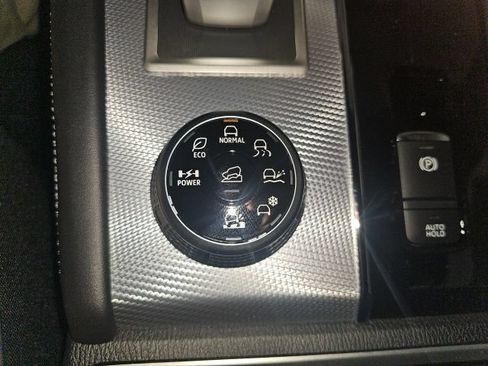New 2026 Nissan Rogue Platinum AWD/4WD image 16