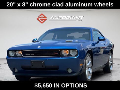 Used 2009 Dodge Challenger R/T RWD image 12