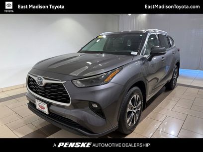 Used 2022 Toyota Highlander XLE