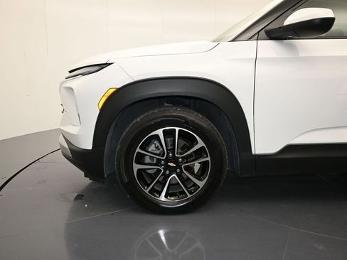 Certified 2025 Chevrolet TrailBlazer LT FWD image 10