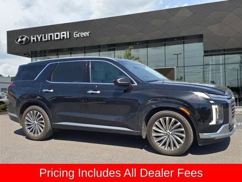 Used 2023 Hyundai Palisade Calligraphy w/ Winter Package FWD image 1