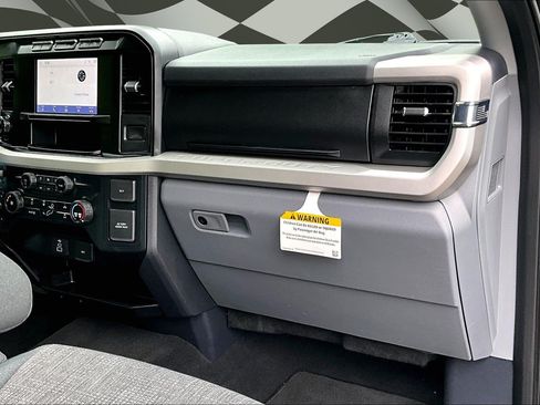 Certified 2023 Ford F450 XL w/ 360-Degree Camera Package AWD/4WD image 16