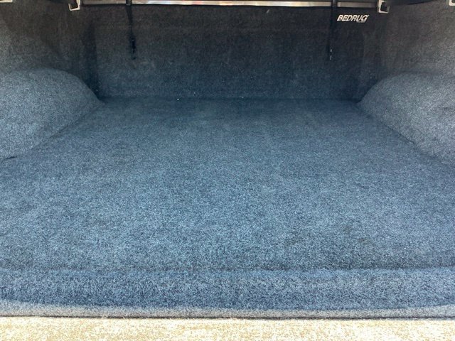 Used 2019 RAM 1500 Laramie AWD/4WD image 10