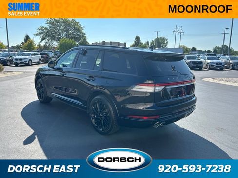 Used 2022 Lincoln Aviator Reserve w/ Equipment Group 201A AWD/4WD image 2