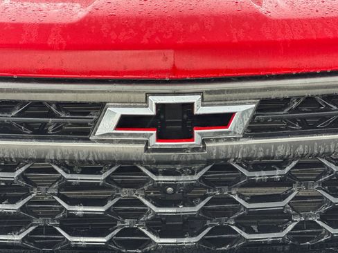 Certified 2023 Chevrolet Silverado 1500 ZR2 w/ Technology Package image 47