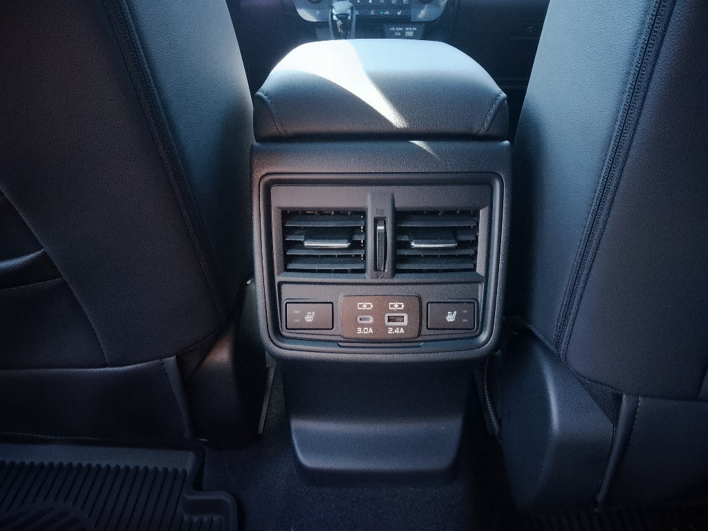 New 2026 Subaru Outback Touring XT AWD/4WD image 13