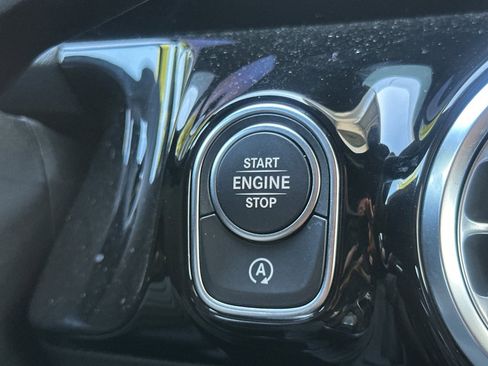 New 2025 Mercedes-Benz GLA 250 4MATIC image 22