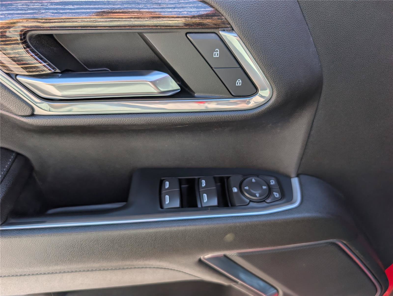 Used 2023 GMC Sierra 1500 Elevation AWD/4WD image 19