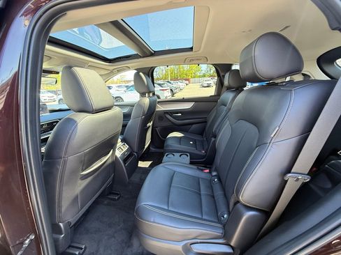 Used 2024 MAZDA CX-90 Plug-In Hybrid w/ Premium Pkg image 24