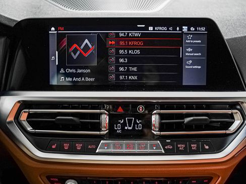 Used 2022 BMW 330i Sedan w/ Convenience Package RWD image 19