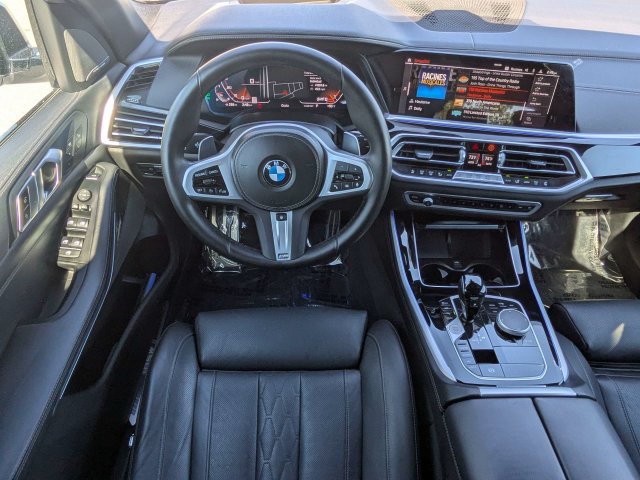Used 2022 BMW X5 M50i w/ Premium Package AWD/4WD image 32