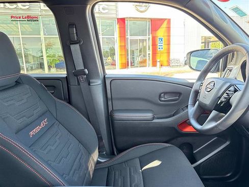 Used 2026 Nissan Frontier PRO-4X w/ Pro-4x Convenience Package AWD/4WD image 10