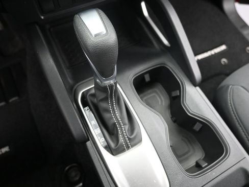 Used 2022 Nissan Frontier SV image 20