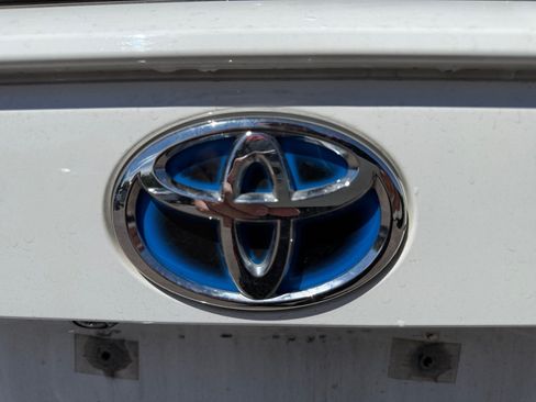 Used 2023 Toyota RAV4 SE w/ Weather & Moonroof Package AWD/4WD image 22