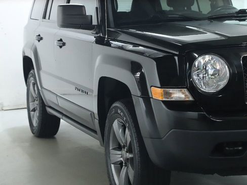 Used 2016 Jeep Patriot Sport w/ Power Value Group AWD/4WD image 9