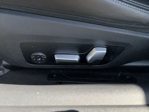 Used 2024 BMW 430i Convertible image 20