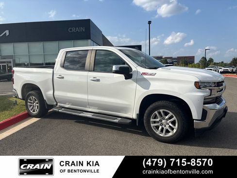Used 2021 Chevrolet Silverado 1500 LT w/ Z71 Off-Road Package AWD/4WD image 1