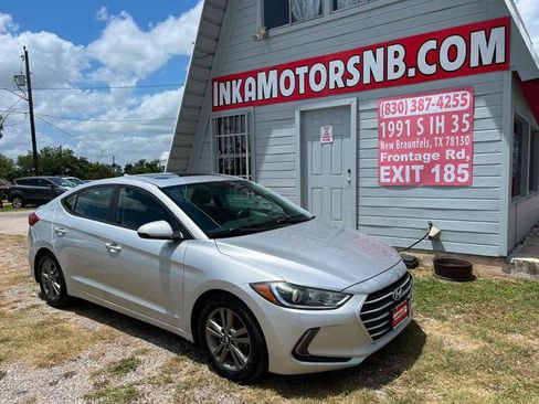 Used 2017 Hyundai Elantra Value Edition w/ Cargo Package FWD image 1
