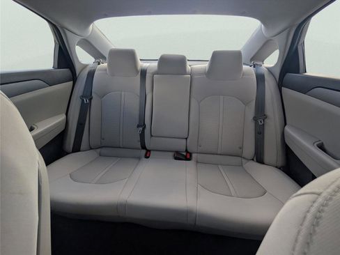 Used 2018 Hyundai Sonata ECO image 21
