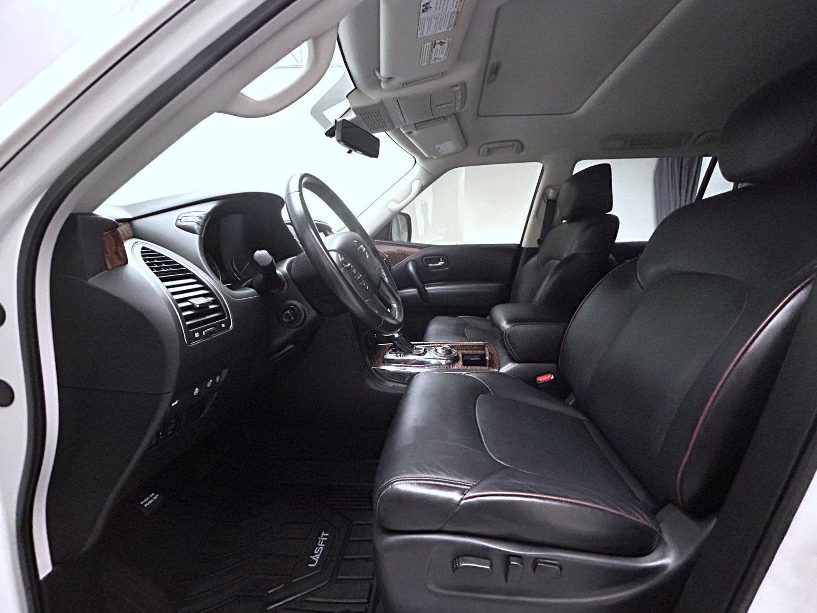 Used 2019 Nissan Armada Platinum w/ Captain's Chairs Package AWD/4WD image 10