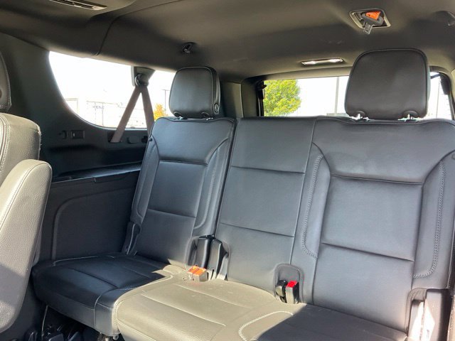 Used 2024 GMC Yukon XL Denali w/ Denali Reserve Package AWD/4WD image 37