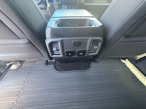 Used 2018 Ford F150 XLT w/ Equipment Group 302A Luxury AWD/4WD image 28