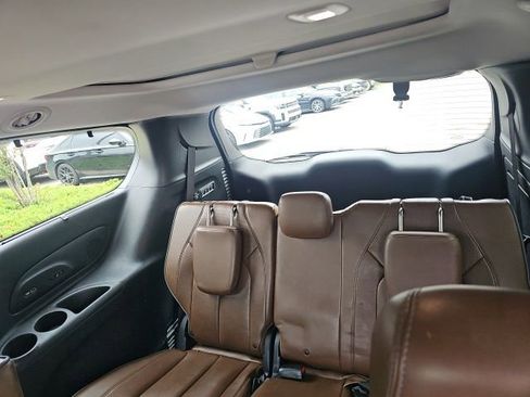 Used 2018 Chrysler Pacifica Limited w/ Advanced Safetytec Group FWD image 30