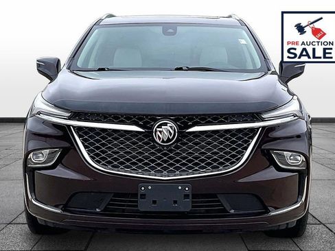 Used 2023 Buick Enclave Avenir w/ Trailering Package, 5000 lbs. FWD image 3