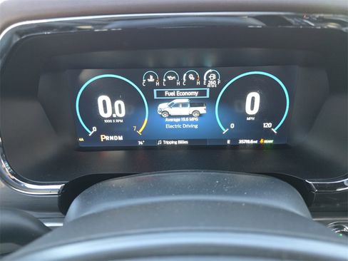 Used 2022 Ford F150 Lariat w/ Equipment Group 502A High image 28