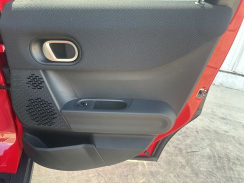 Used 2025 MINI Cooper S FWD image 17