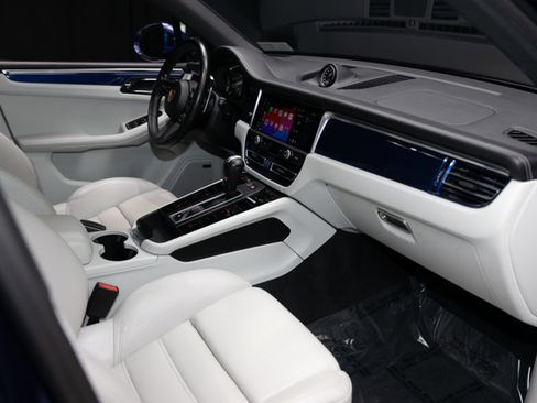 Used 2022 Porsche Macan GTS image 59