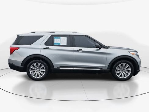 Used 2020 Ford Explorer Limited image 3