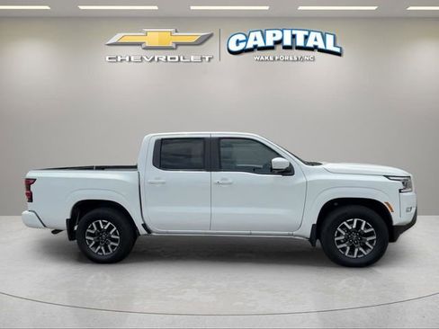 Used 2024 Nissan Frontier SL w/ Technology Package RWD image 6