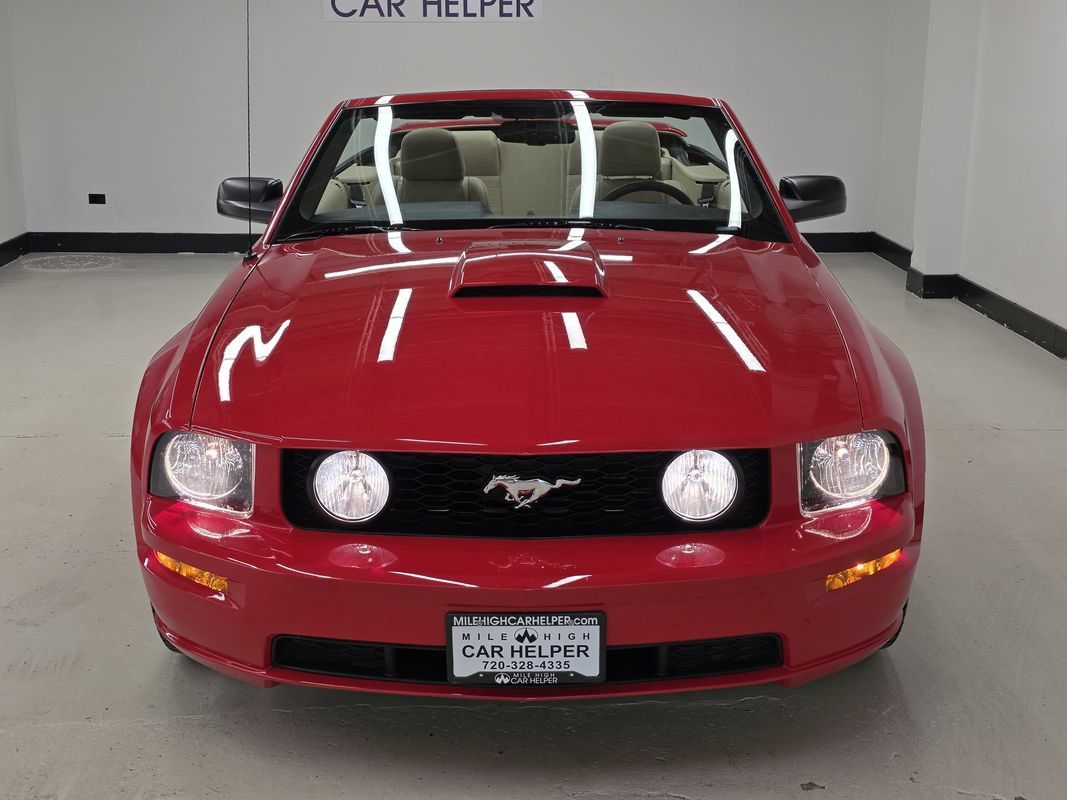 Used 2007 Ford Mustang GT Premium RWD image 3