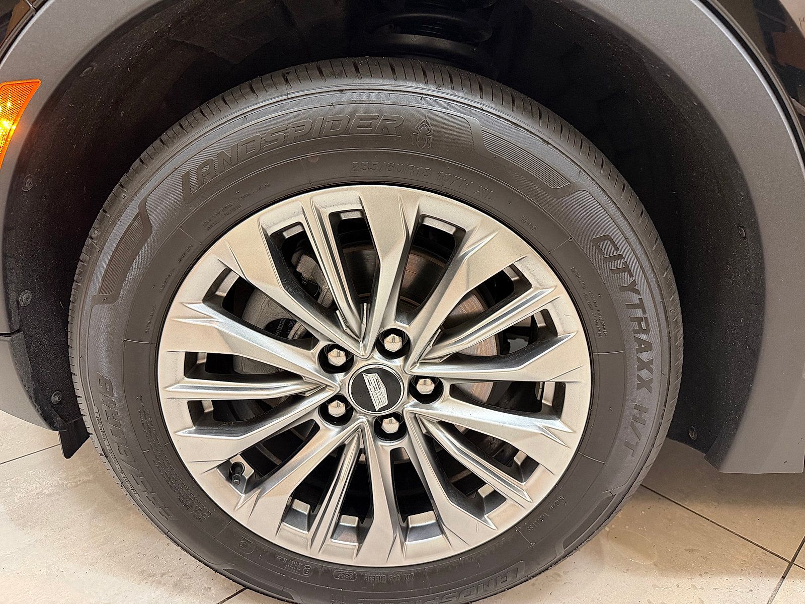 Used 2025 Cadillac XT4 Premium Luxury AWD/4WD image 7