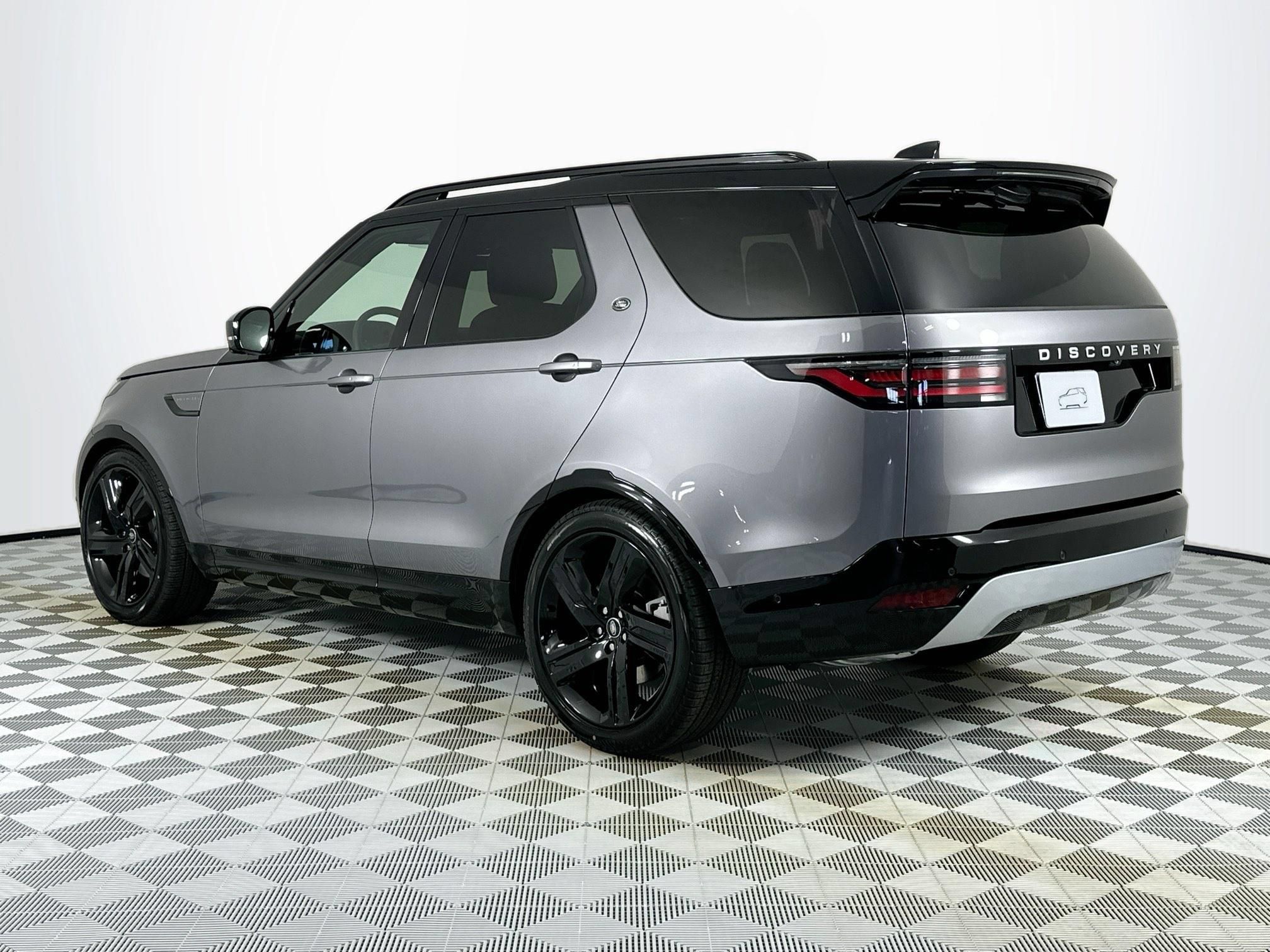 Used 2026 Land Rover Discovery Limited Edition AWD/4WD image 7