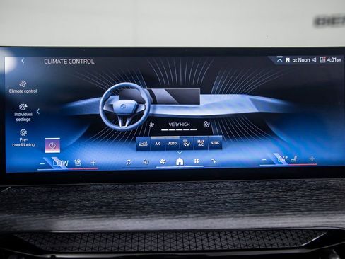 Used 2025 BMW 430i Convertible w/ M Sport Package RWD image 31