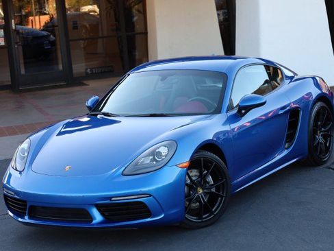 Used 2017 Porsche 718 Cayman image 1