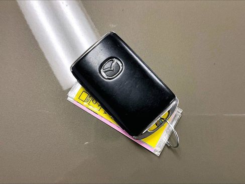 Used 2024 MAZDA CX-5 Carbon Edition image 9