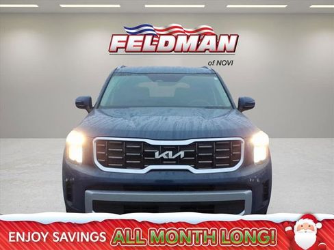 Used 2023 Kia Telluride S image 9