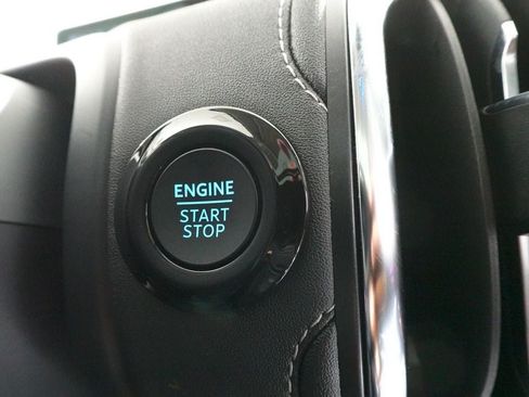 Certified 2025 Ford Expedition Platinum AWD/4WD image 22