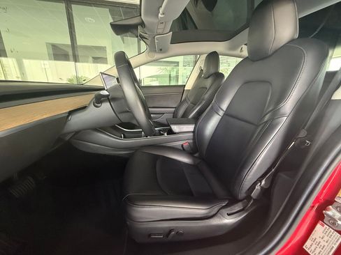 Used 2018 Tesla Model 3 Long Range image 5