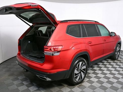 Certified 2024 Volkswagen Atlas SE w/ Panoramic Sunroof Package image 24