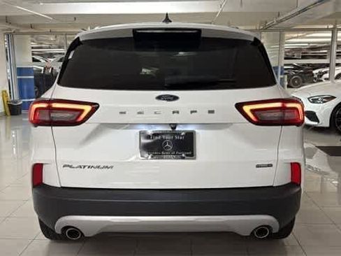 Used 2024 Ford Escape Platinum image 7
