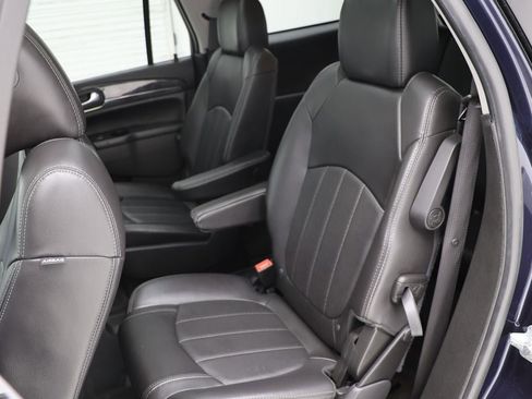 Used 2016 Buick Enclave Leather image 11