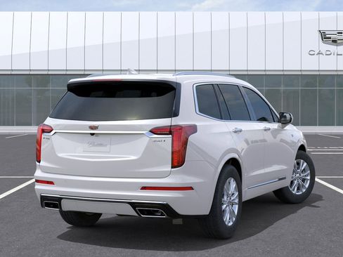 New 2025 Cadillac XT6 Luxury image 4