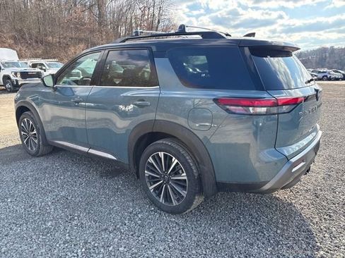 New 2026 Nissan Pathfinder Platinum w/ Cargo Package image 3